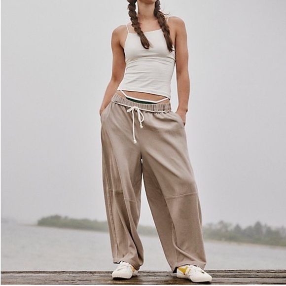 NWOT Free People Kayden Barrel Pants